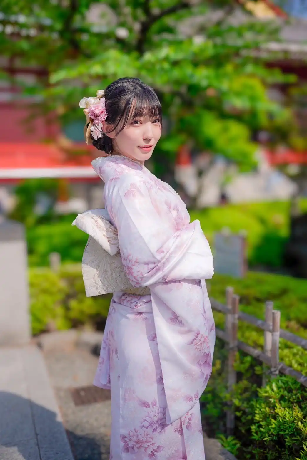 紫藤留衣第605張寫真