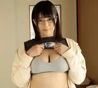 佐知子第1張寫真