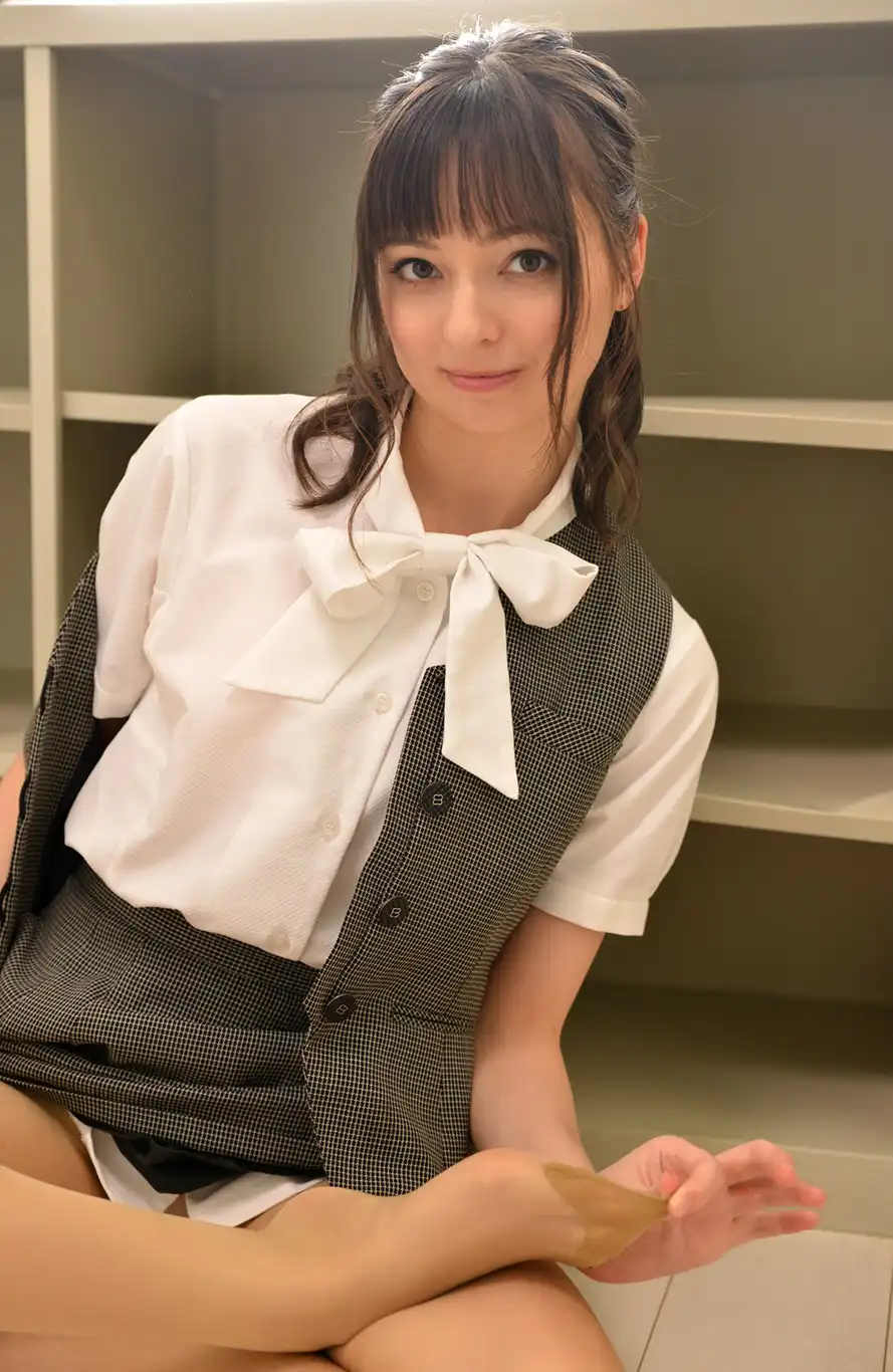 西田卡莉娜第391張寫真