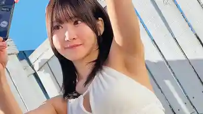 HRSM-106 海之家偷襲 湘南海岸獵豔水着美女4人組 ~ 椿莉香 依本詩織 小鳩琉璃 的劇照12