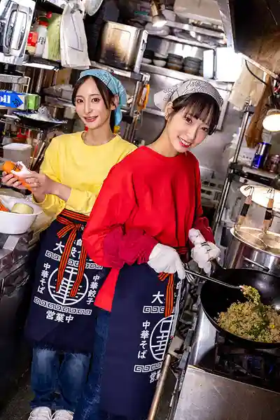 SVERS-002 搞定中華料理店火爆辣妹姐妹花後的日常與激情SEX ~ 池上乙葉 足立友梨 的劇照17