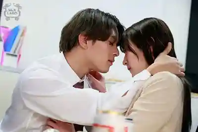 SILK-187 重逢之戀2：命運讓我們再次相遇 ~ 藤井蕾菈 倉本菫 豊岡さつき的劇照15