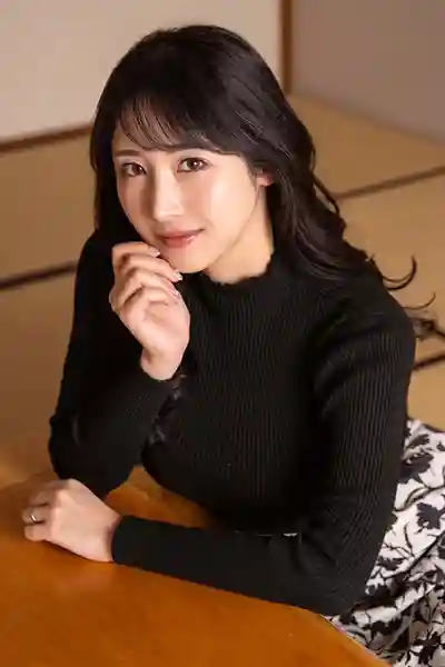 SOON-005 隨時隨地可以幹的人妻肉便器 欲求不滿溫泉之旅 ~ 小野阪唯香 的劇照16