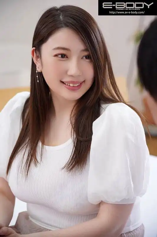 花渕なつ第1張寫真