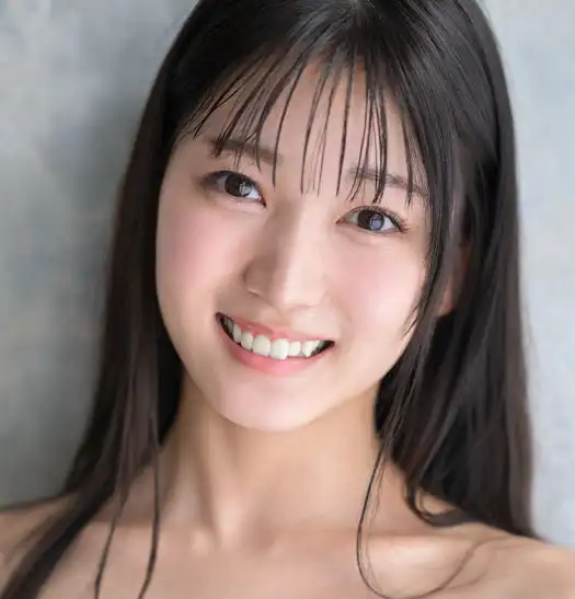 初美菜乃花第1張寫真