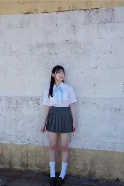 初美菜乃花第16張寫真