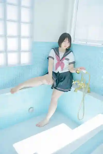 新川ゆず第20張寫真