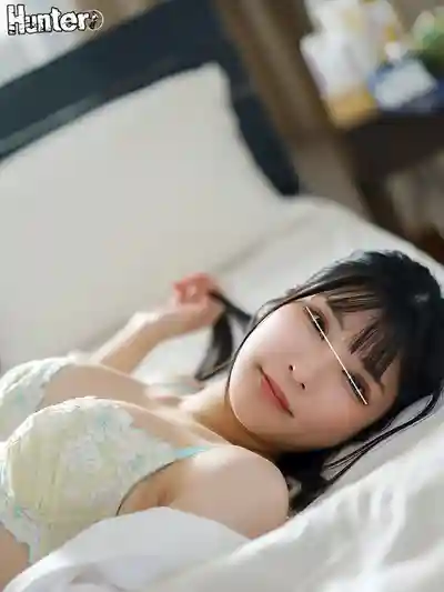 HUNTC-147 醉倒後醒來竟在可愛巨乳後輩女同事的房間裏 ~ 胡桃櫻花 中條りの 宮西光 江澄ゆゆ 逢澤美優 的劇照11