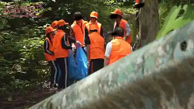 CAWD-886 清純志願妹子熱心公益服務卻慘遭猥褻輪⬤ 偷拍視頻還被外泄 ~ 皆月光 赤名いと 千川とわ 柏木小夏 的劇照16