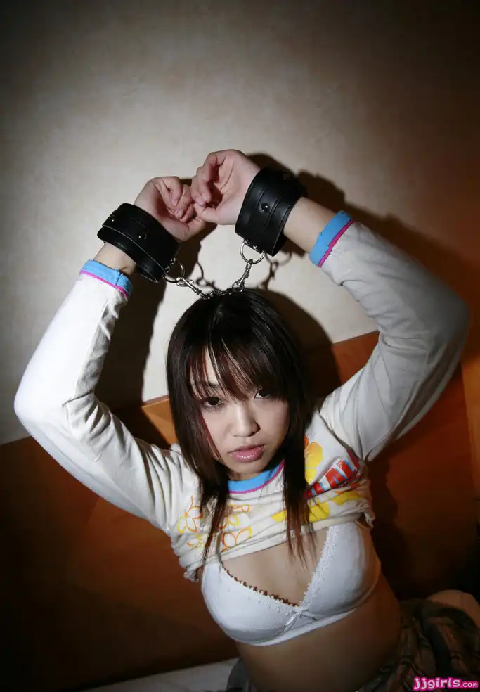 真咲南朋第35張寫真