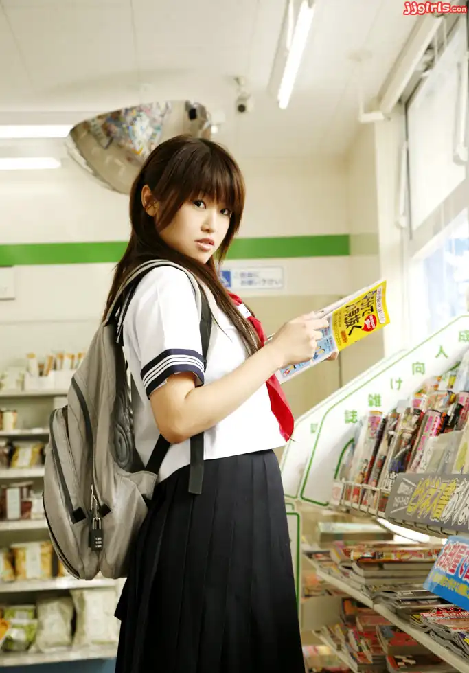 真咲南朋第141張寫真