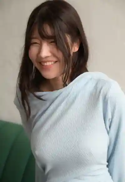  坂井美桜第13張寫真