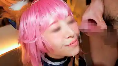 WTEX-013 Coser娘援交計劃 H罩杯無毛Coser被宅男大叔們輪番中出顏射 共享肉便器調教1000連發內射絕頂高潮 ~ 深月芽衣 的劇照1