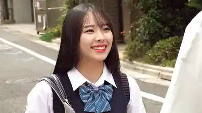 NGHJ-035 都內名校桃尻J系少女們放學後被大肉棒磨蹭內褲射精！"說好只是磨蹭...但好溫暖好舒服" 趁著熱精液讓小穴發情的瞬間強行插入連續中出的課外授課的劇照11