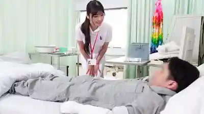 DOCD-076 你是天使嗎！骨折住院無法自慰的我忍到極限 美女護士看不下去主動幫忙打手槍還騎上來狂插 ~ 蘆名穗花 似鳥日菜 五芭 的劇照2