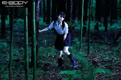 EBWH-277 身體快熟透了，大家一起來享用吧！無女村被祕密養大的小娘是老頭們最棒的肉便器 ~ 設樂夕日 的劇照7