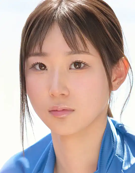 青葉香奈第1張寫真