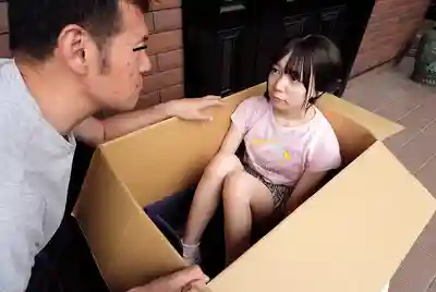 SUJI-291 家門口撿到被遺棄的小蘿莉 145cm無毛白虎幼女ゆな醬 ~ 日向由奈的劇照17