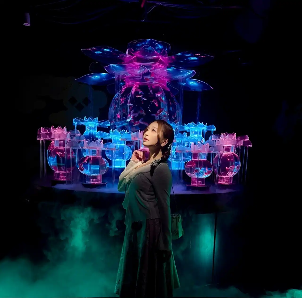 秋葉桃第98張寫真