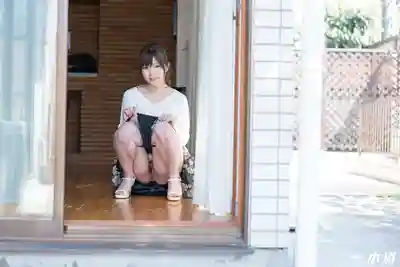 1PON-011919_800 小穴若隱若現的誘惑 睡顏超可愛的朋友媽媽 ~ 篠惠美的劇照8