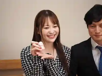 WO-023 超色電視購物節目 成人玩具實測主播欲罷不能當場高潮 ~ 天馬唯 的劇照9