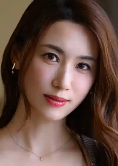 南波明花封面照片寫真