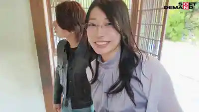 SDJS-335 祕書的休假日 in 秩父 ~ 守屋よしの 的劇照14