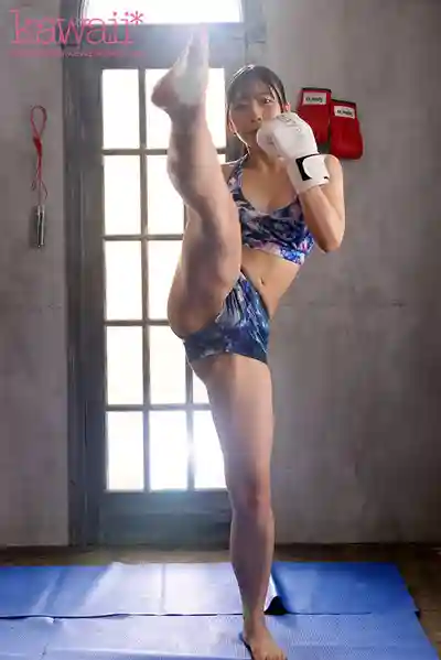 CAWD-905 新人出道！171cm九頭身格鬥系女大生！全國大賽選手性欲爆表 肌肉美腿F奶的女拳擊手被幹到潮噴痙攣 AV DEBUT ~ 永瀬みゆう 的劇照15