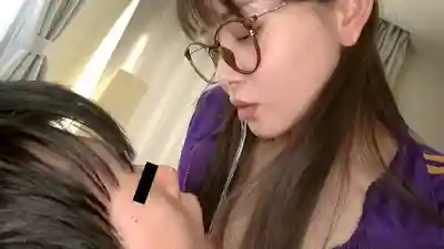 GENT-169 同人誌孕ませNTR 目標50萬部銷量！和憧憬的美少女一起畫本子成了互擼砲友，背地裡卻被汗臭體育老師調教成肉便器 ~ 靜河的劇照1