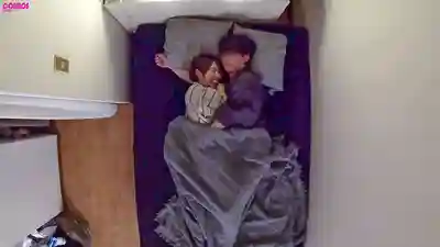 HAWA-372 素人人妻企劃！被安排留宿大學生家 一個套套根本不夠好嗎？ 一晚上被中出好多次 騎乘位搖晃超軟G奶的人妻  29歲 ~ 宍戸裏帆 的劇照7