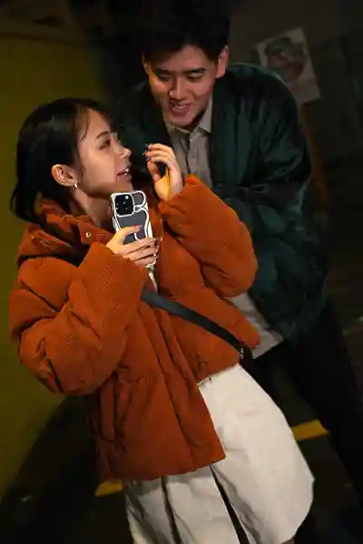 SAN-409 追星妹子被騙財騙色後反而覺得超幸福？~ 菊池春的劇照1