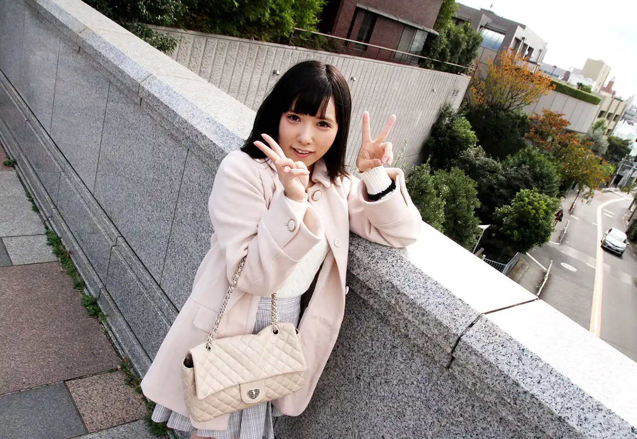 翼美笑第52張寫真