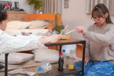 DASS-793 國王遊戲後，我和地味巨乳妹的關系急速接近 一泊二日的純情中出性愛 ~ 七海那美 的劇照15