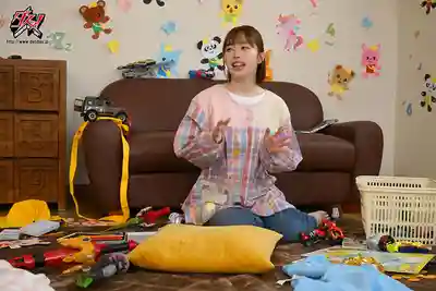 DASS-818 操老師用大奶奶呵護我們的小雞雞 夜間秘密大人保育園的甜蜜天堂SEX ~ 小栗操的劇照10