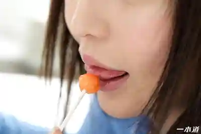 1PON-012518_637 模特精選 ~ こころ的劇照18