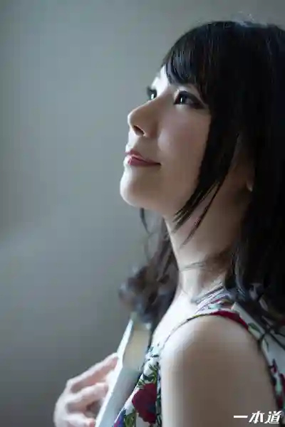 1PON-012520_965 模特精選系列 ~ 橘小春 的劇照16