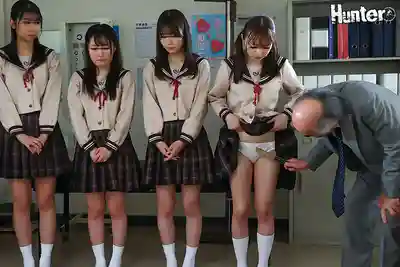 HUBLK-061 入學即地獄!禁用手機!內褲只能穿白色!必須主動吸老師肉棒!禁止戴套!深山裏校規超變態的全寄宿制女子學校 ~ 片寄しゅうか 美木雛乃 雅子裡菜 東雲梓 的劇照16