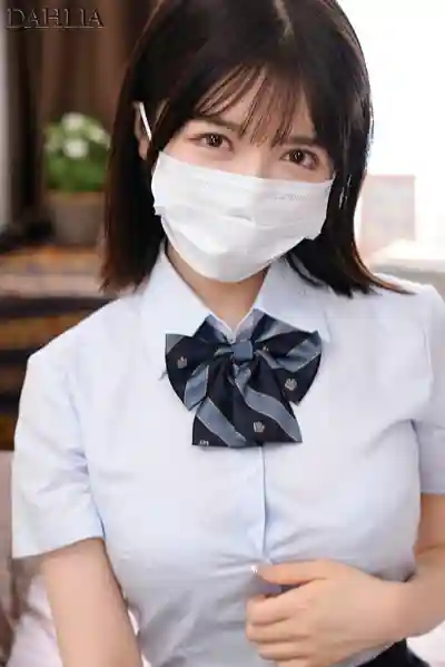 DLDSS-455 一眼淪陷於閃耀雙眸 沉溺在芳醇熱吻中的美人5本番 ~ 善場麻美 的劇照1