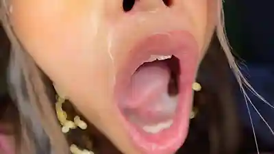 HONB-462 大叔搭訕辣妹之旅 殿堂級絕對美少女危險性交09 ~ 黒咲華 的劇照10