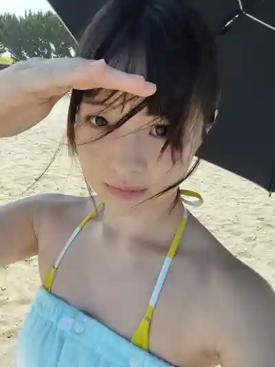 井上桃第7張寫真