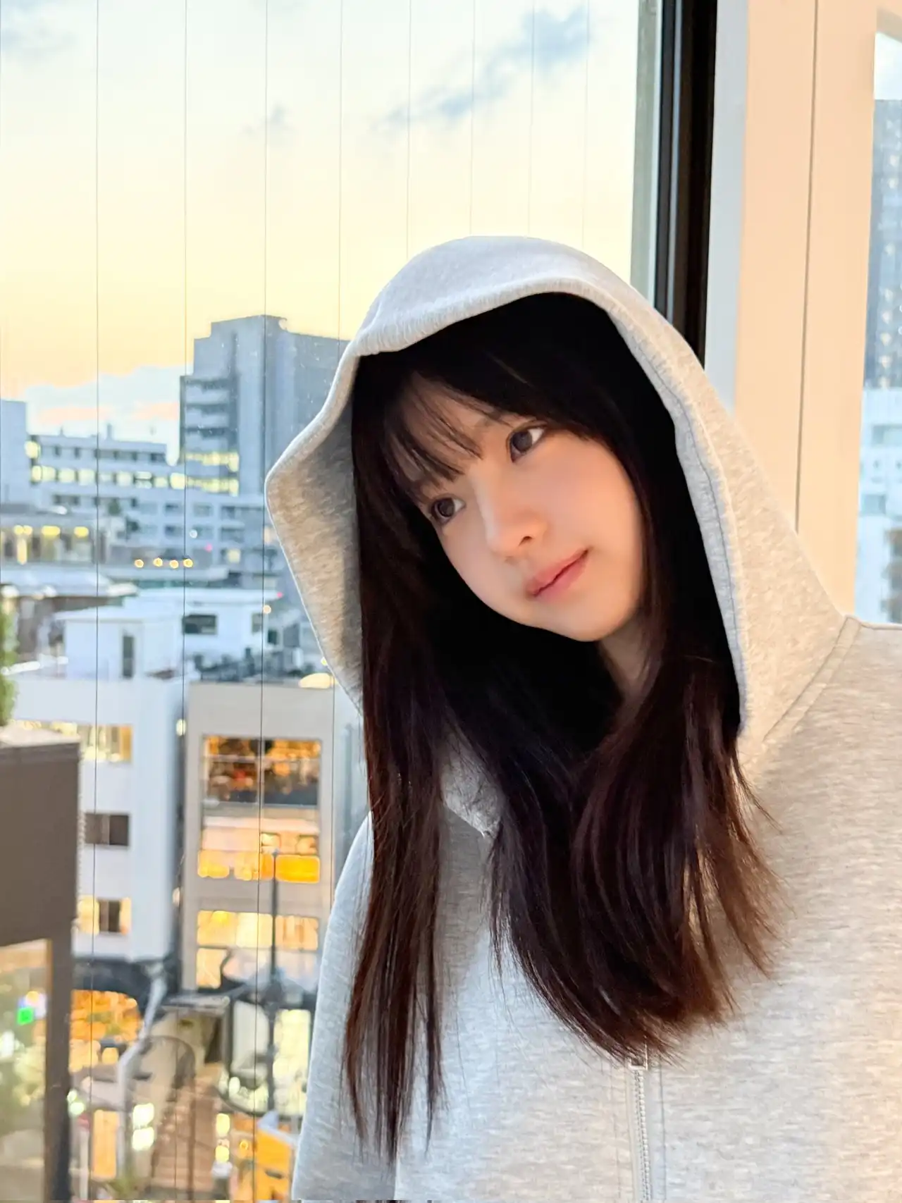 井上桃第5張寫真