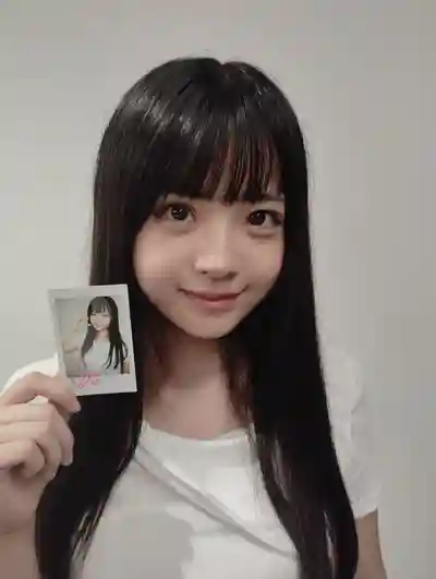 井上桃第12張寫真