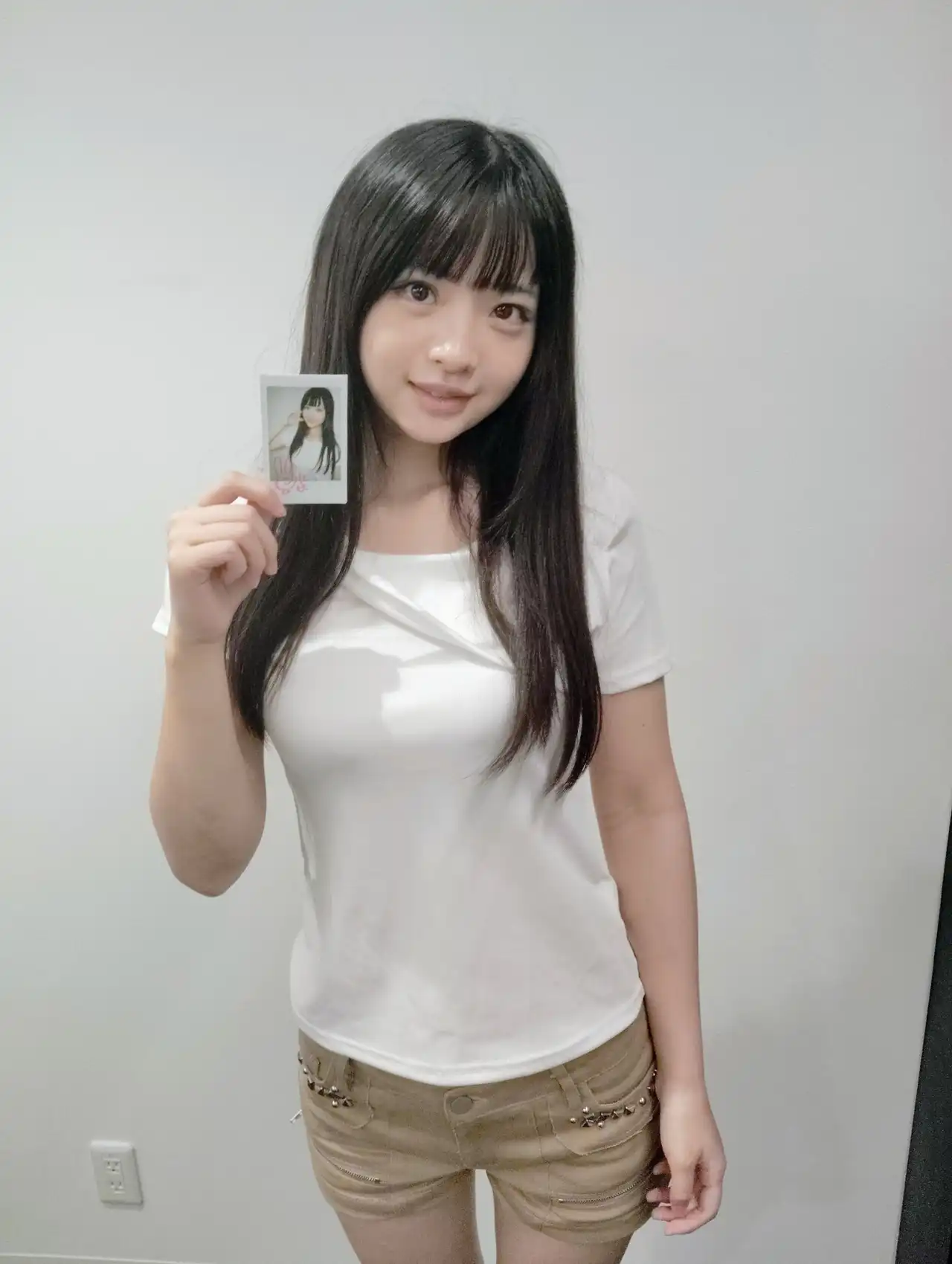 井上桃第13張寫真