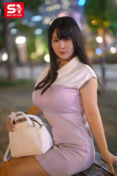 SNOS-068 禁欲240天後 舌吻就大潮噴 K罩杯奶子狂甩猛搖的濃密獸欲性愛 ~ 神樂桃果 的劇照10