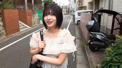 NGHJ-044 爆射清純可愛國立女大生 淫蕩眼神盯着噴射的童貞肉棒 我來當你的第一次好嗎 神回奇跡破處多次中出女神SP ~ 渡辺まりか 果波梓 河合陽菜 虹村由美 的劇照16