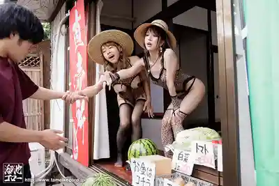 MFYD-067 【專屬共演史上最變態的兩人】閒到發騷的淫蕩姐妹花下流鄉下肉棒生活 ~ 大谷雙葉,夢實香苗的劇照10