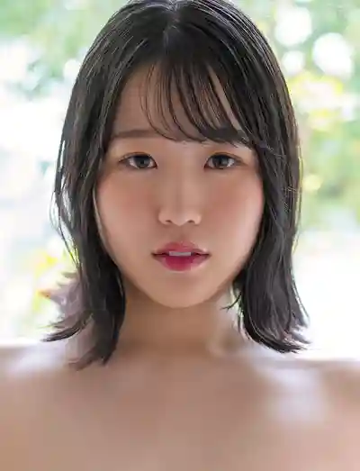 南見京封面照片寫真