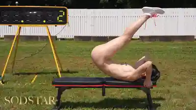 START-497 宮島芽衣首次全裸運動測試：32度炎夏野外汗流浹背的極限高潮 ~ 宮島芽衣的劇照13