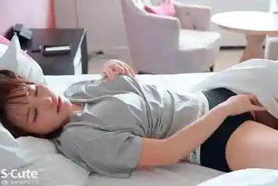 SQTE-655 和性慾超強女友的休日約會 在桑拿房汗流浹背瘋狂中出 ~ 天月梓的劇照13
