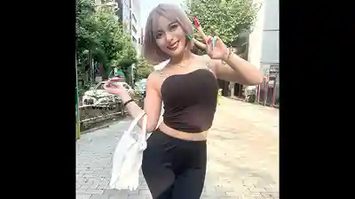URKN-1502 黑辣妹美女無套實拍！騷氣黑辣妹被大叔肉棒調教到升天 美臀騎乘位狂舞絕景後入高潮連射2發 ~ 蘭華 的劇照16